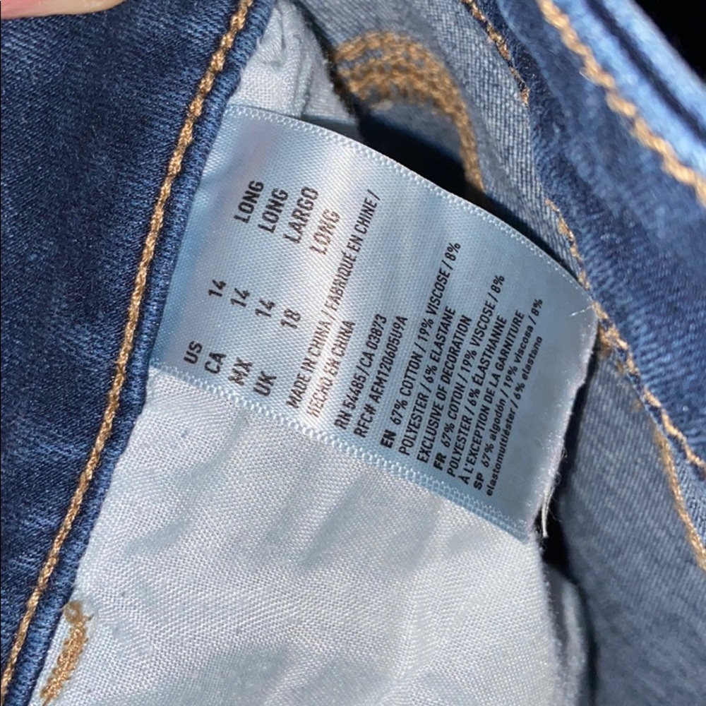 Jeans - Picture 3 of 3